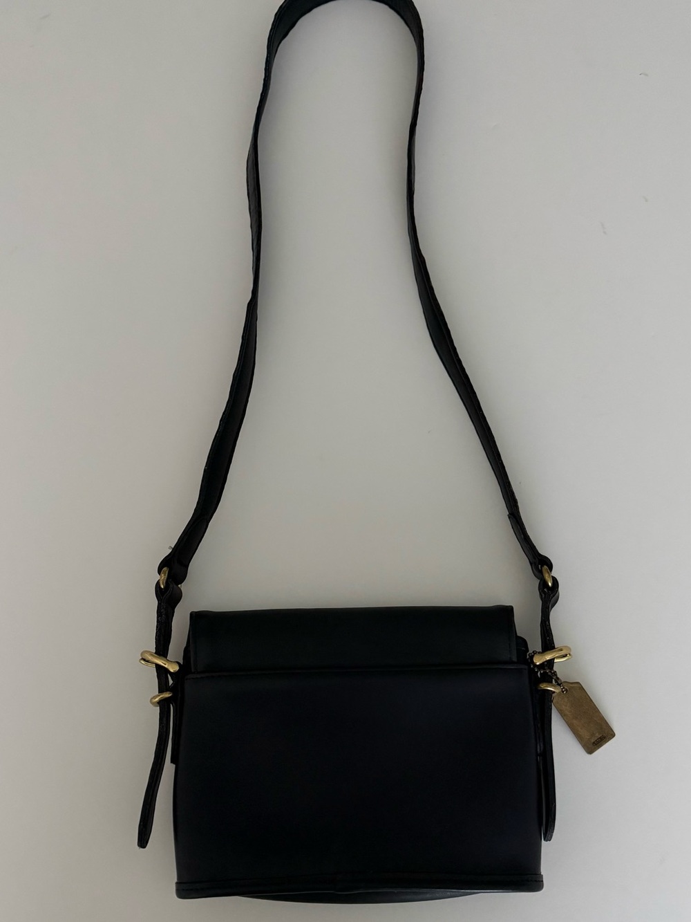 Vintage Coach  Equestrian  Flap Black Leather Crossbody Bag - Picture 6 of 16